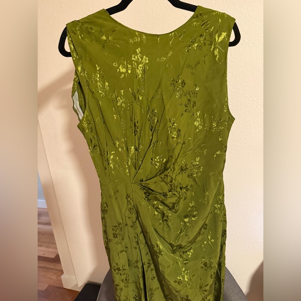 Zara Green Floral Ruched Jacuard Midi Dress